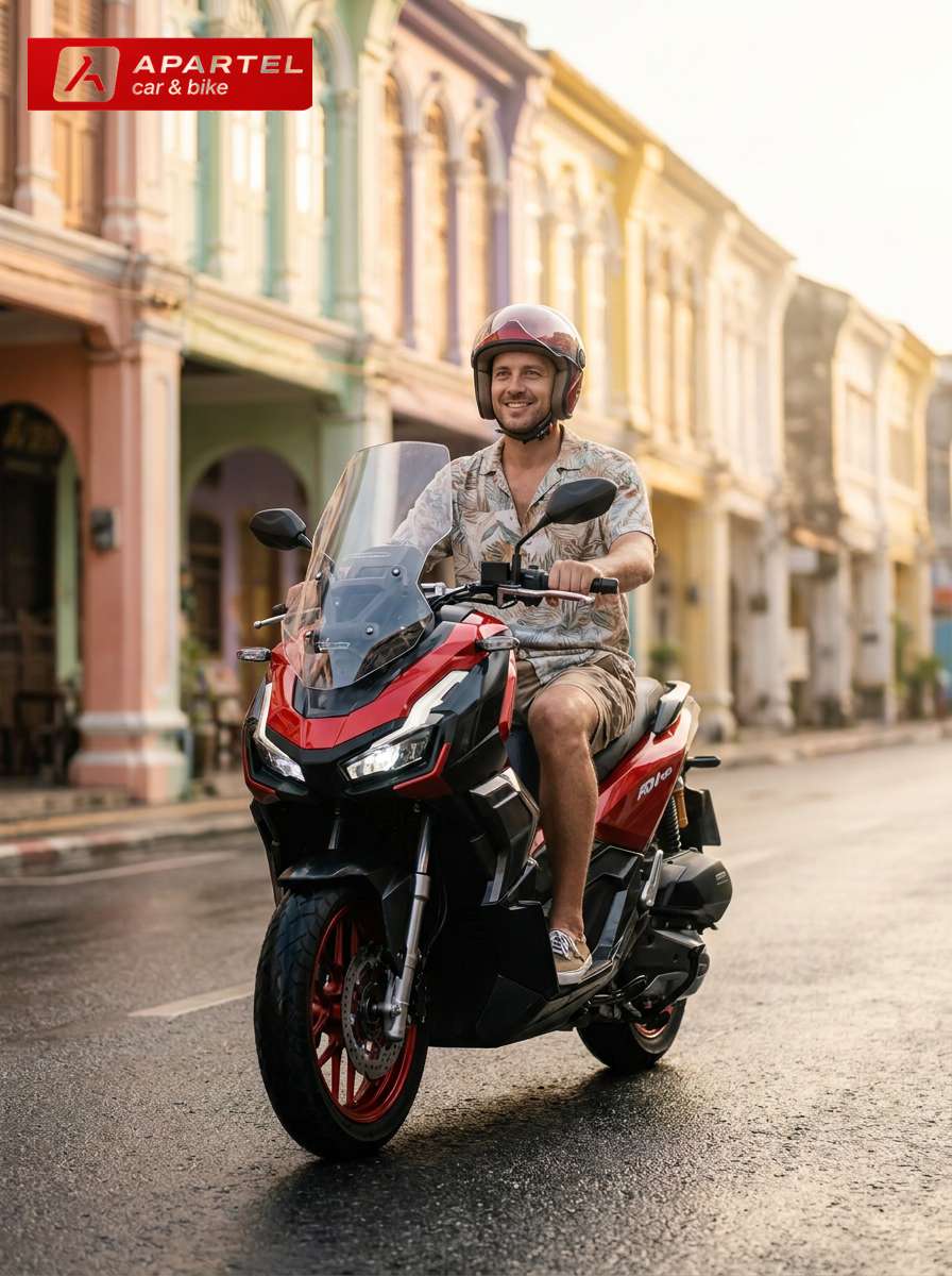 Honda ADV160 на городской улице — аренда байка для Патонга
